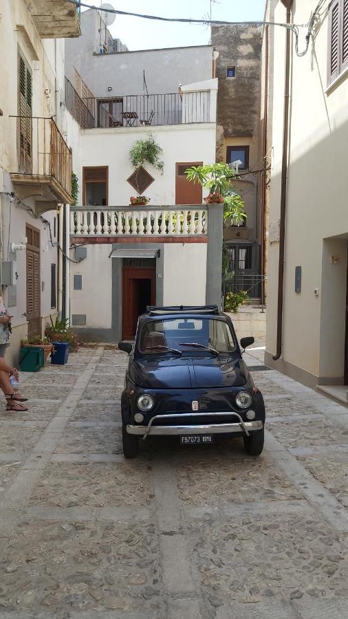 Nelle Antiche Mura Castellammare del Golfo Bagian luar foto