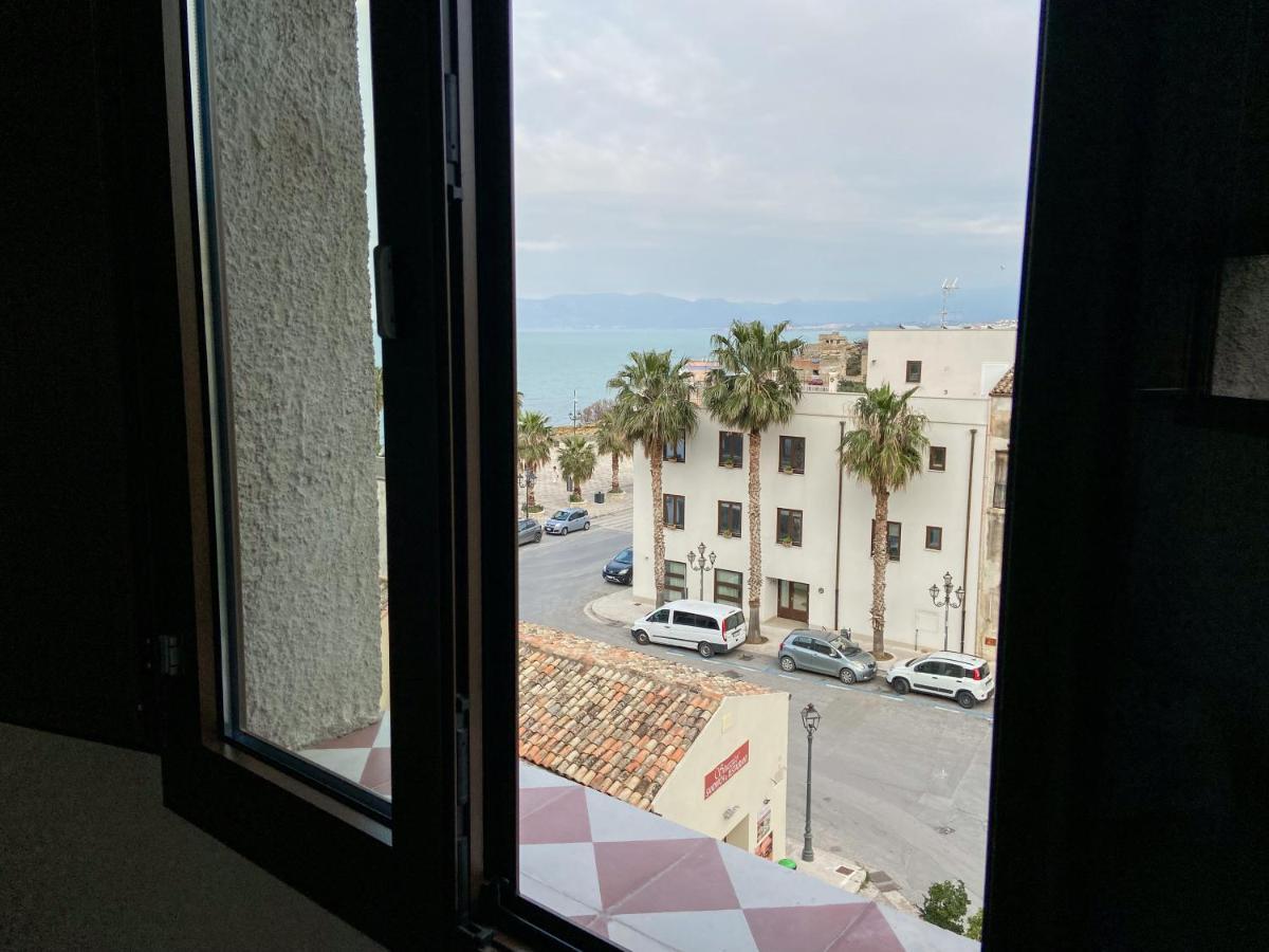 Nelle Antiche Mura Castellammare del Golfo Bagian luar foto