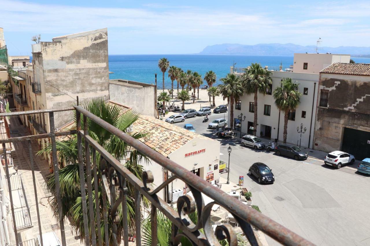 Nelle Antiche Mura Castellammare del Golfo Bagian luar foto
